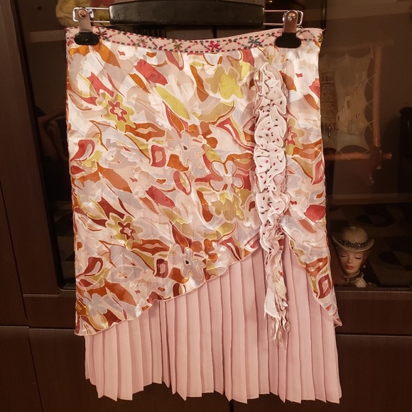 Fifi collection pleaded skirt - Picture 1 of 8